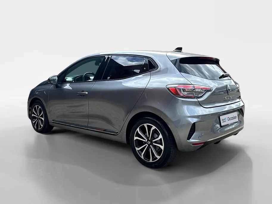 Renault Clio 1.6 E-Tech Full Hybrid 145 techno | Cruise & Climate Control | Camera | Parkeersensoren | Apple Carplay & Android Auto | Navigatie | LMV | 12 Maanden BOVAG Garantie