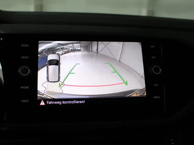 Volkswagen T-Cross 1.5 TSI DSG Style R-Line Navigatie | Camera | 18' R-Line velgen |