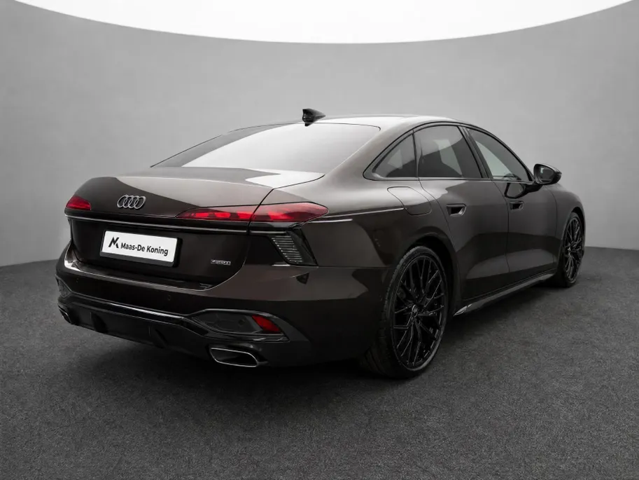 Audi A6 Limousine 2.0 e-hybrid quattro S Edition 299 PK · Tech pro · Luchtvering · B&O Premium 3D · Glazen panoramadak