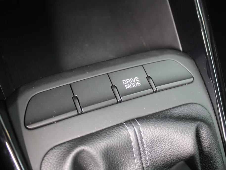 Kia Stonic 1.0 T-GDi MHEV DynamicLine | 15' LM | Apple Carplay/Android Auto | Navi | Camera | Cruise | LED | Airco |
