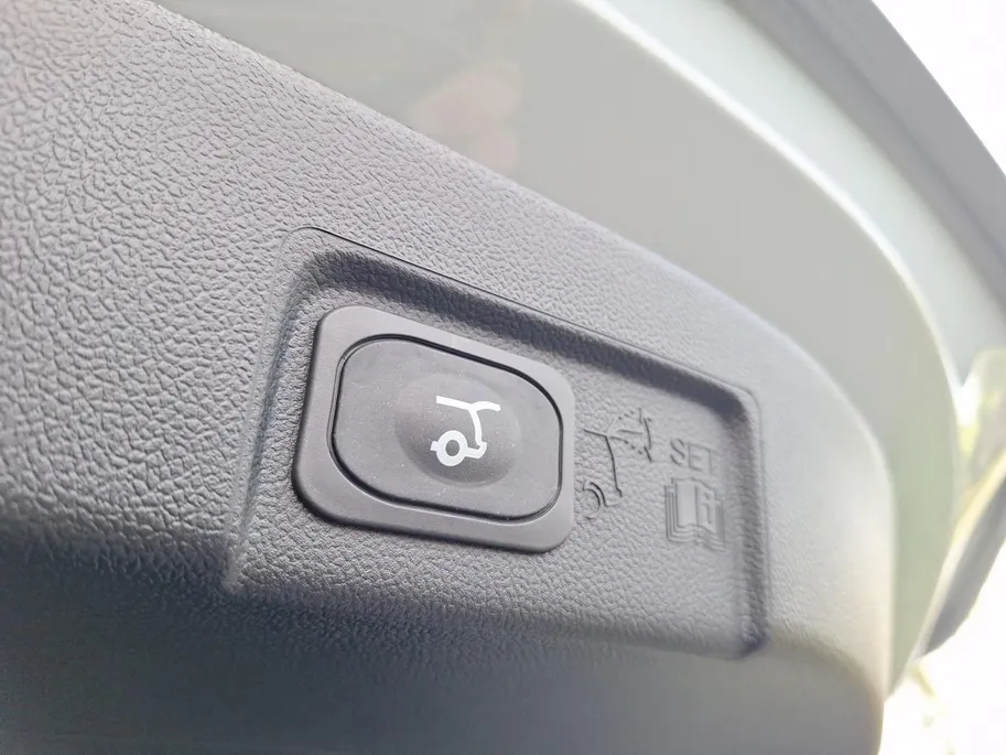Ford Puma 1.0 EcoBoost Hybrid ST-Line Automaat | 5.000,- Ready Set Ford Bonus | Gratis automaat t.w.v. 1.500,-! | 0,99% rente icm Ford Options | Winterpack | Comfort Pack | Climate Control | El. Achterklep | Camera | Apple Carplay&Andorid Auto | 17' Lichtmetaal | N