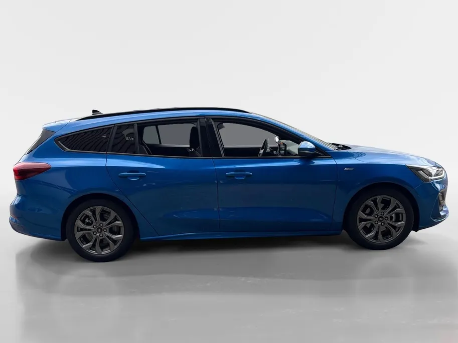 Ford Focus Wagon 1.0 EcoBoost Hybrid ST Line Style | Navigatie | Panorama Dak | Stoel/Stuur/Voorruitverwarming | Apple Carplay / Android Auto | Panorama Dak | Adaptieve Cruise Control | Lichtmetalen Velgen |