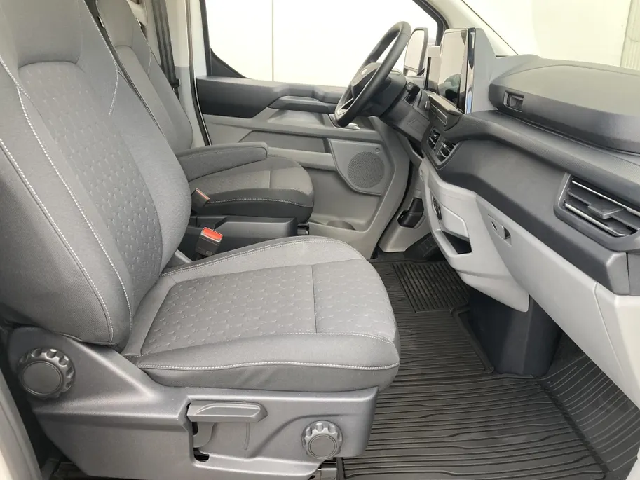 Ford Transit Custom 340 2.5 PHEV L1H1 Limited Kombi 8-pers VOORRAAD Prijs EX BTW inclusief BPM