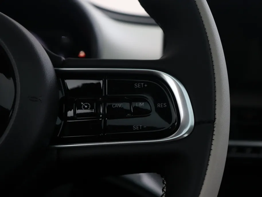 Fiat 500 1.0 Hybrid La Prima | Leder | Navi | Camera | Carplay | 17'