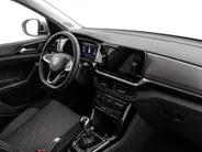 Volkswagen T-Cross Life Edition 1.0 TSI 95 PK 5 versn. Hand · Comfort pakket · Airconditioning automatisch, 2-zone (Climatronic) · Prijs is inclusief inruilpremie · MEGA SALE