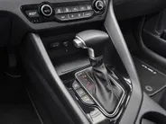 Kia Niro 1.6 GDi PHEV DynamicLine DEALER ONDERHOUDEN | NAVIGATIE | ACHTERUITRIJCAMERA | PLUG-IN |