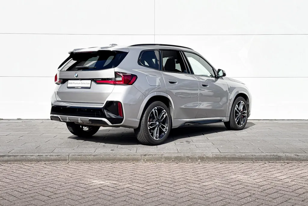 BMW X1 xDrive23i