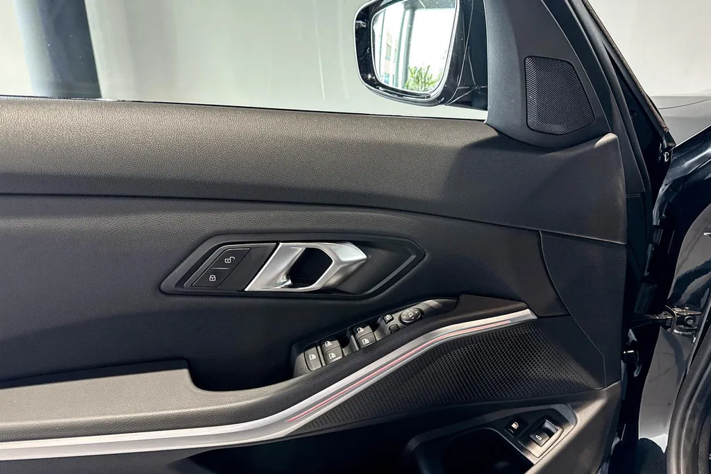 BMW 3 Serie Touring 330e