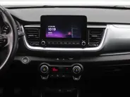 Kia Stonic 1.0 T-GDi MHEV DynamicPlusLine | Trekhaak | 15' LM | Clima | Cruise | Navi | Camera | LED | Keyless | 1e eigenaar |