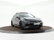 Volkswagen Golf GTI Clubsport Edition 50 2.0 325 PK 7 versn. DSG · Assistance Pakket Plus · Leder Pakket 'Vienna' · Multimedia Pakket Plus · Panoramaschuif-kanteldak · Stuurwiel, verwarmd, multifunctioneel en met ArtVelours bekleed ·