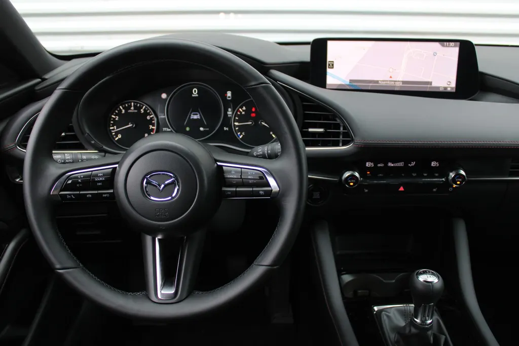 Mazda 3 2.0 e-SkyActiv-X M Hybrid 6MT 186PK Homura | BTW Auto | Navi | Adap. Cruise | Camera | HUD | 18' LM |