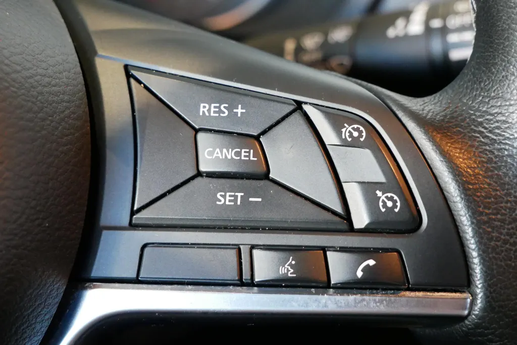 Nissan Juke 1.0 DIG-T N-Connecta *Navi via Carplay*Camera*Climate Control*Trekhaak*Keyless Entry*LM.Velgen*1ste eigenaar!
