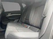 Audi e-tron 55 quattro 408pk S edition · Panoramadak · Luchtvering · 360 Camera · Apple/Android Car Play · Stoelverwarming · 21'' Inch ·