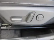 Kia Niro 1.6 GDi Hybrid ExecutiveLine | Camera | Leer | Schuifdak | Stoelverwarming+ventilatie | Elektr. stoelverstelling + achterklep | 18' LM | HUD |