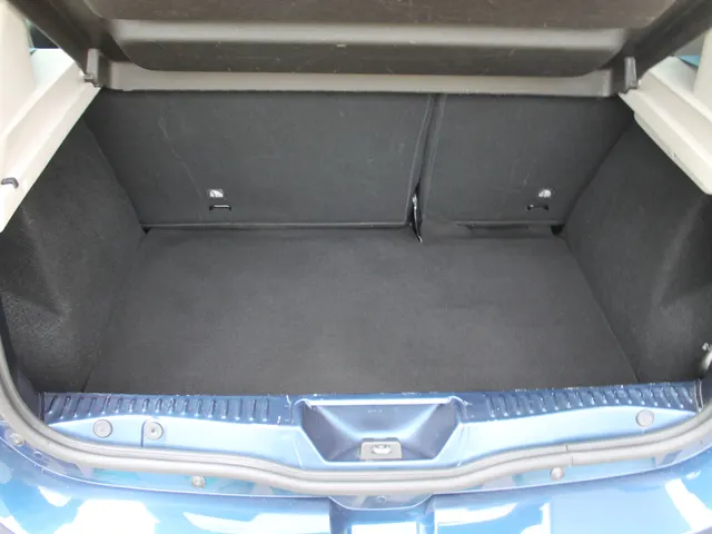 Dacia Sandero 0.9 TCe 10th Anniversary | airco | cruise control | lichtmetalen velgen