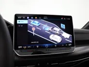 Volkswagen Golf 1.5 eHybrid 272pk DSG GTE · Panoramadak · Camera · Inklap. Trekhaak · Leder Vienna · Stuur- & Stoelverwarming · Elek. Stoel + Geheugen · Garantie t/m 18-06-2030 of 100.000km