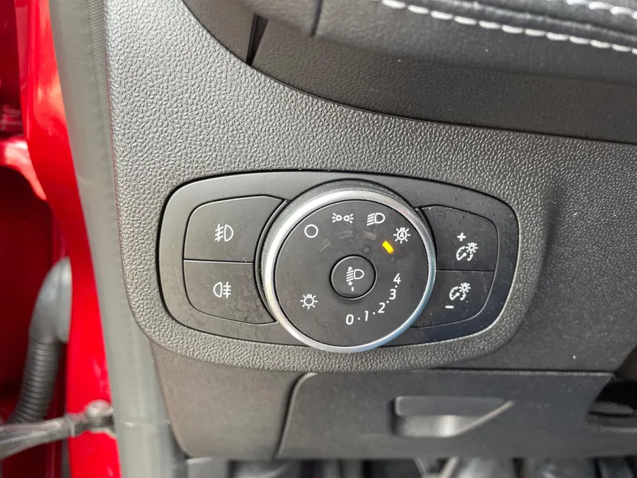 Ford Fiesta 1.0 EcoBoost Vignale 125PK | Adaptieve Cruise Control | B&O | Half leder | Camera | Keyless Entry | Privacy Glass | Winter Pack | Parkeersensoren | Navigatie | All weather banden