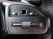 Mercedes-Benz EQA 250 AMG Line 67 kWh l Stoelverwarming l Ambiente lichtpakket l Achteruitrij camera