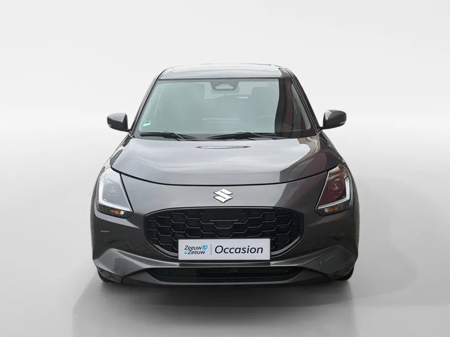 Suzuki Swift 1.2 Style Smart Hybrid 82PK | Navgiatie | Climate Control| Camera| Stoel verwarming| Metallic lak| 4 seizoen banden| Keyless start | Parkeer sensoren
