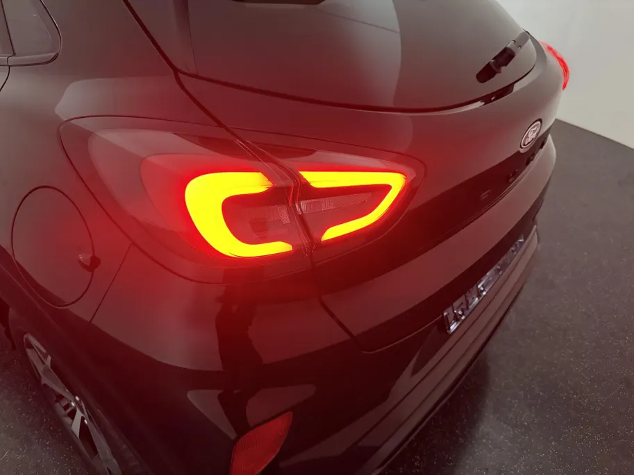 Ford Puma 1.0 EcoBoost Hybrid ST-Line X 125 PK | Automaat | Winterpack | All Season Banden | Draadloos Apple Carplay / Android Auto |