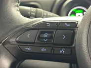 Toyota Yaris Cross 1.5 Hybrid Dynamic | Navigatie | 17'' L.M. Velgen | Adaptieve Cruise Control