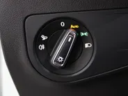Volkswagen Tiguan Allspace 1.5 TSI DSG-7 R-Line Business 7p. 7-persoons / Stoel + Stuurverwarming / Camera / Elektr. klep /