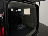 Kia PV5 Passenger 71,2 kWh Elite Executive | Meerdere kleuren in bestelling staan | Elektrische Deuren + Achterklep! | Vehicle-to-Load | Batterijverwarming I