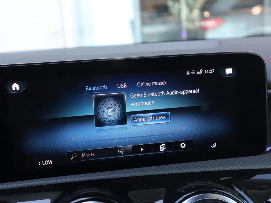 Mercedes-Benz CLA 250 e Premium Plus l Carplay l Privacy glass l Stoelverwarming