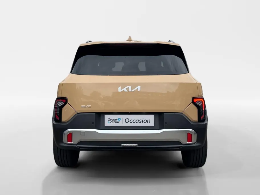 Kia EV2 Plus 42.2 kWh | Navigatie | Climate control | Adaptive cruise control | Stoel + Stuurverwarming | Parkeersensoren voor en achter + parkeercamera achter