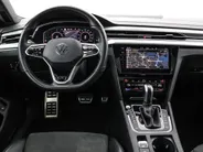 Volkswagen Arteon Shooting Brake 1.4 TSI 218pk DSG eHybrid R-Line Business · Panoramadak · Camera · Wegklapbare Trekhaak · Stoelverwarming voor + achter · Keyless · 19'' Inch ·