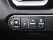 Kia Ceed Sportswagon 1.5 T-GDi DynamicPlusLine | Stoel- & stuurverwarming | Camera | Clima | Cruise adapt. | LED | Navi | Elek. achterklep | 16' LM |