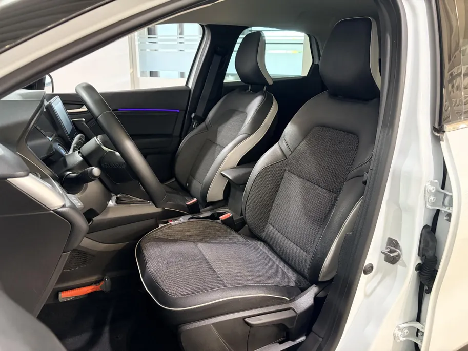 Renault Captur 145PK E-Tech Full Hybrid Techno Automaat | 1e eigenaar | Navi | Climate Control | Apple CarPlay/Android Auto | Camera | Parkeersensoren | Lichtmetalen Velgen | Cruise Control | Full LED |