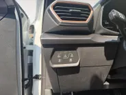 CUPRA Formentor 1.5 TSI e-Hybrid Business Stoel & Stoelverwarming | Camera | Apple Carplay & Android Auto | Automatische Achterklep | Adaptieve Cruise Control | 12 Maanden BOVAG Garantie