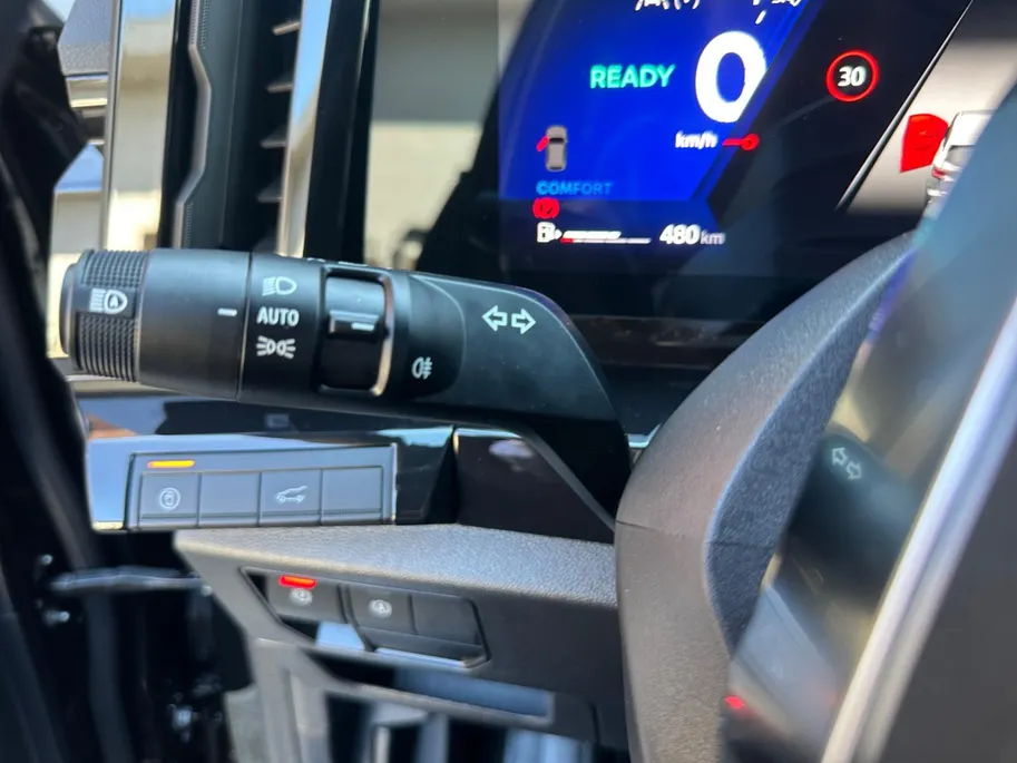 Renault Austral 1.2 E-Tech full hybrid 200 esprit Alpine | Automaat | 360 Graden Camera | Memory Stoelen | Automatische Achterklep | Adaptieve Cruise Control | Apple Carplay & Android Auto | 12 Maanden BOVAG Garantie