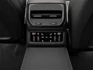 Audi A6 Avant 2.0 e-hybrid 299pk quattro Advanced edition · Panoramadak · Inklap. Trekhaak · Vierwielbesturing · Elek. Stoelen · Dodehoeksensor · Garantie t/m 08-12-2030 of 100.000km