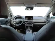 Hyundai Kona 1.6 GDI HEV Premium | Trekhaak | Apple Carplay/Android Auto | Adaptive cruise control | Dodenhoek herkenning | Leren bekleding