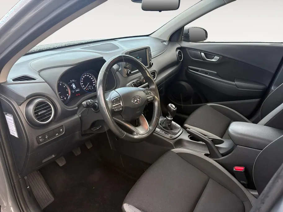 Hyundai Kona 1.0T Premium |voorstoelen/Stuurwiel verwarmd|Allweatherbanden| Apple Carplay/Android Auto| 12maanden Bovag garantie|