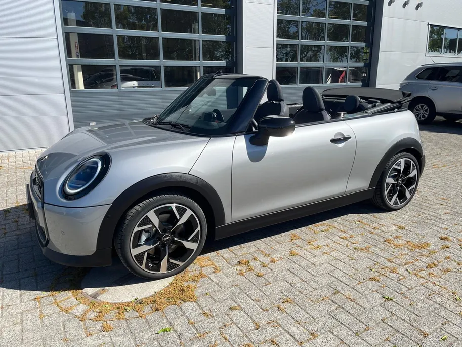 MINI Cooper Cabrio 2.0 C Classic | Apple Carplay | Android Auto | Navigatie | 16' LM