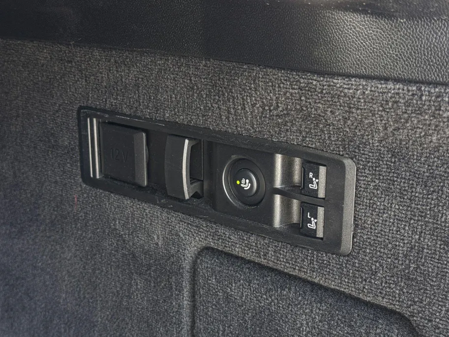 BMW iX xDrive40 Business Edition Plus 77 kWh