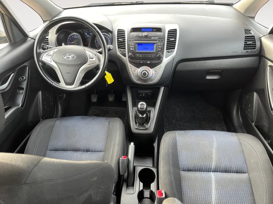 Hyundai ix20 1.4i i-Drive | Airco| Hoog zitter| Lichtmetalen velgen| Metallic lak| Elec. ramen| Radio| Nette auto!
