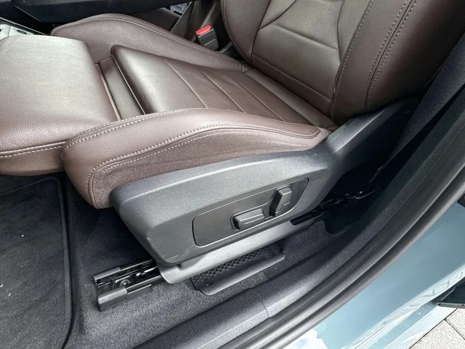 BMW X1 xDrive23i