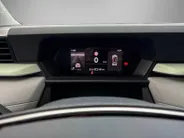 Škoda Epiq Business Launch Edition 56 kWh | Interieur Loft Mint | 19' inch velgen, Lark | Light & View | Trekhaak afneembaar | Panoramisch glazen dak | €1000,- inruilpremie