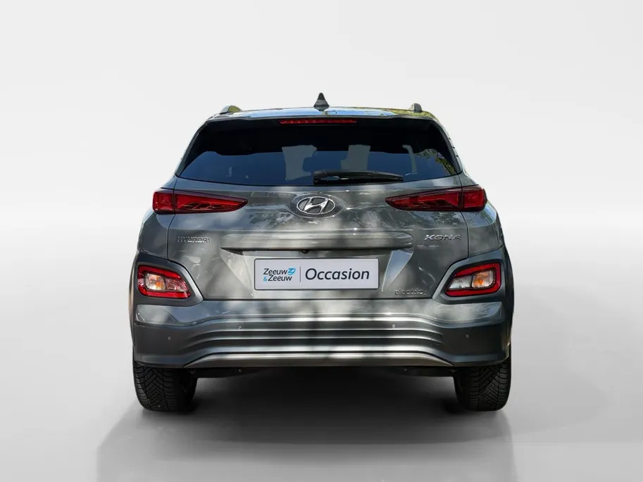 Hyundai Kona EV Premium 64 kWh HEAD UP DISPLAY | LEDEREN BEKLEDING | 455 KM ACTIERADIUS | ACC | DODEN HOEK DETECTIE | 12 MAANDEN BOVAG GARANTIE