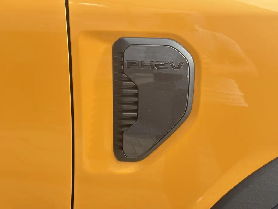 Ford Ranger Wildtrack 2.3 EcoBoost PHEV | Rollertop elektrisch | 2300 W omvormer | 3.500 kg trekgewicht