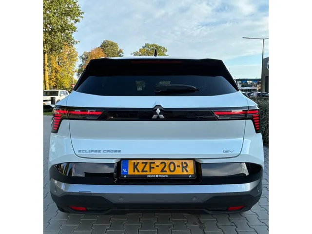Mitsubishi Eclipse Cross Intense+ 87 kWh