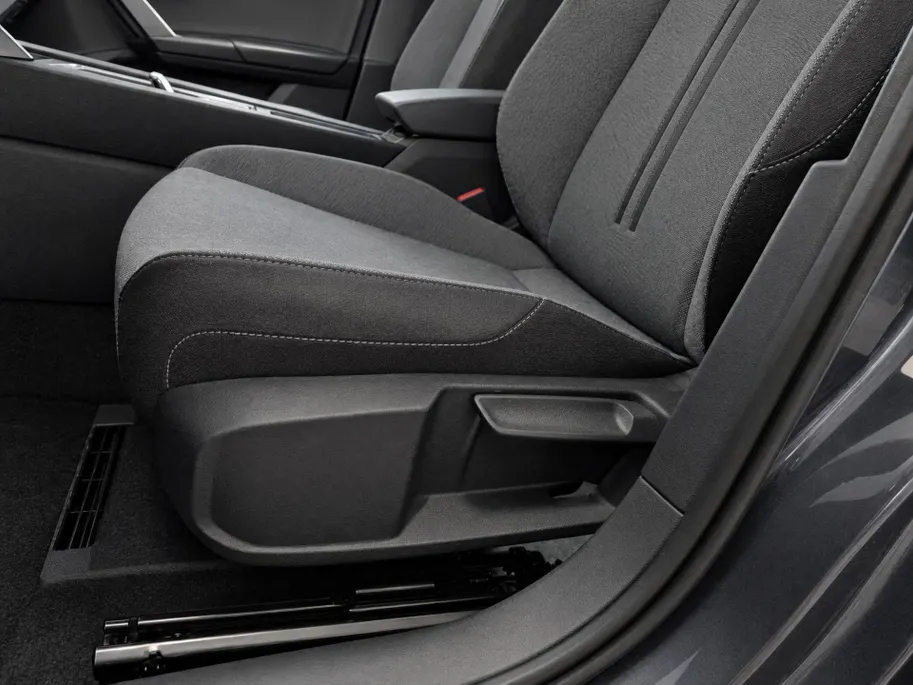 SEAT Leon Sportstourer Style Business Intense 1.5 eTSI 115 PK Station | Matrix Verlichting | Metallic Lak | 3500,- Herwaardering!!!