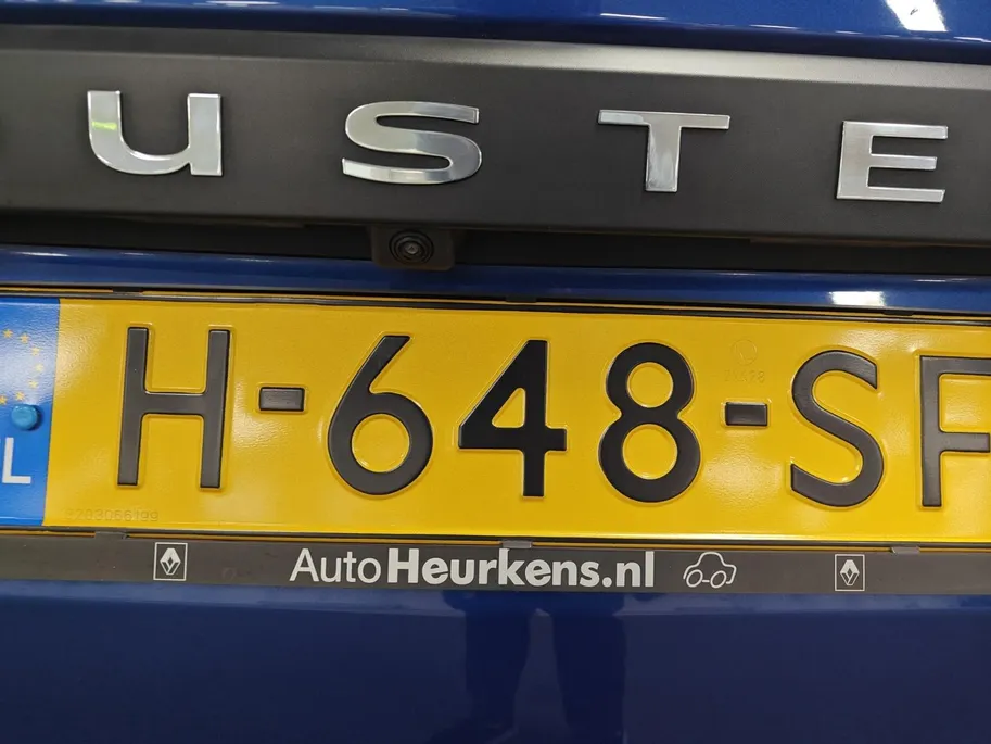 Dacia Duster 1.0 TCe Bi-Fuel Serie Limitee 15th Anniversary NAVI AIRCO CAMERA PARKEERSENSOREN CRUISE CONTROLE LM VELGEN HOGE INSTAP  ZEER MOOIE AUTO OP LPG 12 MAANDEN GARANTIE