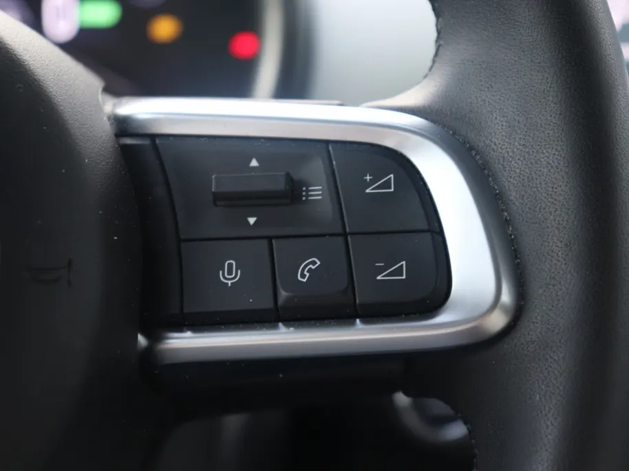 Fiat 600e La Prima 54 kWh | Navi | Camera | Carplay | 18'