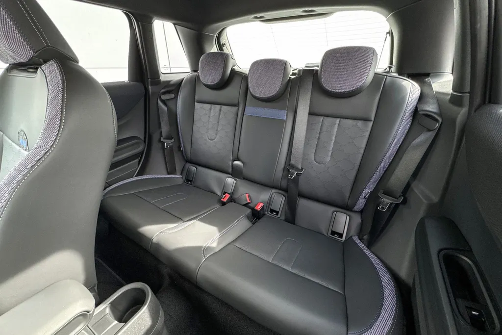MINI Cooper 5-deurs 1.5 Cooper C Classic S