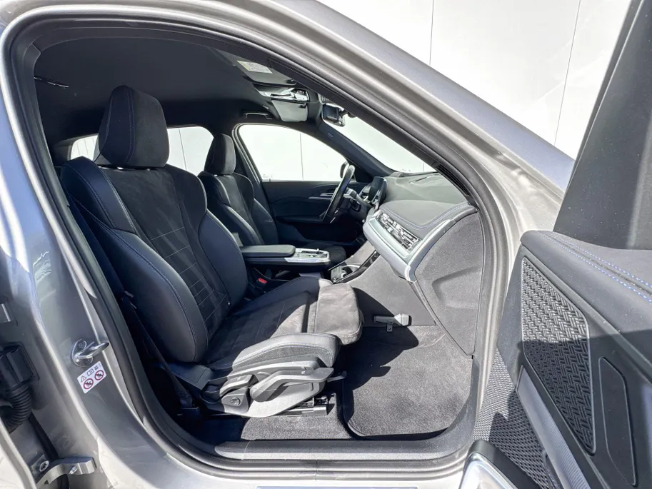 BMW iX1 xDrive30 M-Sport